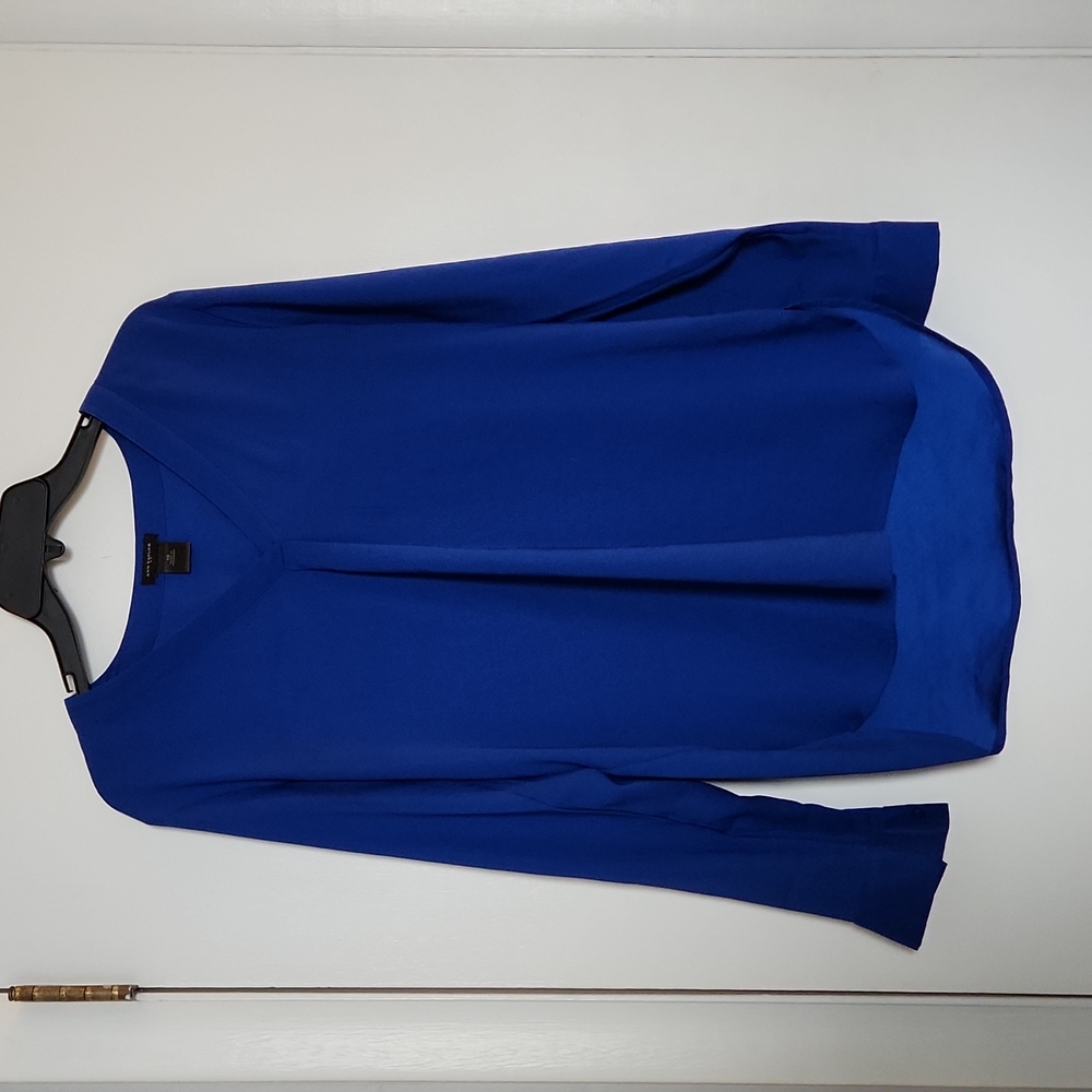 Ann Taylor XS Blue Shirt